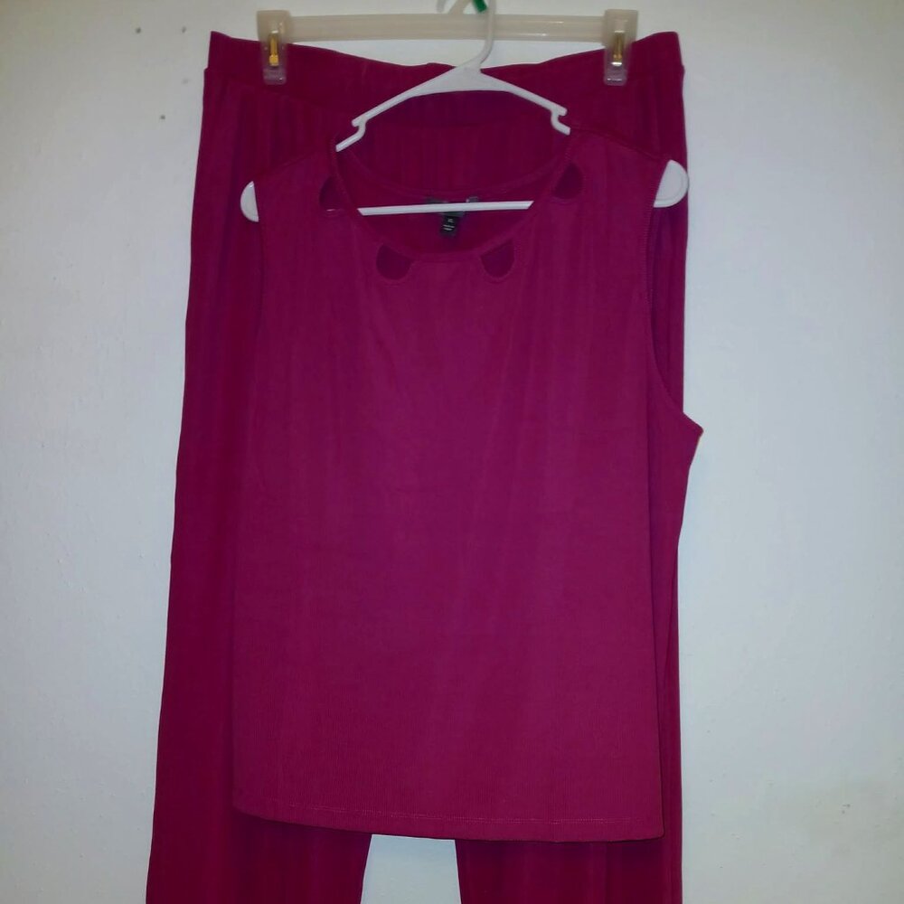 Kate & Mallory 2-Piece Leisure Set – Size XL – Brand New